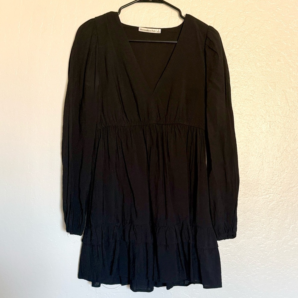 Abercrombie & Fitch Black V-Neck Dress